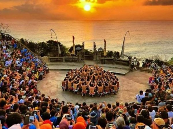 Uluwatu Kecak & Fire Dance Show